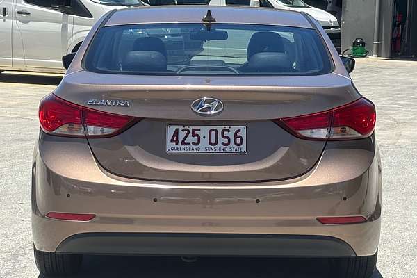 2015 Hyundai Elantra Premium MD3