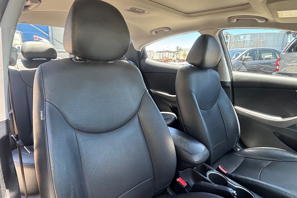 2015 Hyundai Elantra Premium MD3