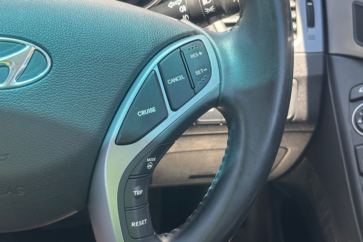 2015 Hyundai Elantra Premium MD3