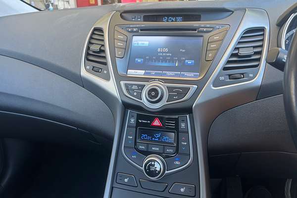 2015 Hyundai Elantra Premium MD3