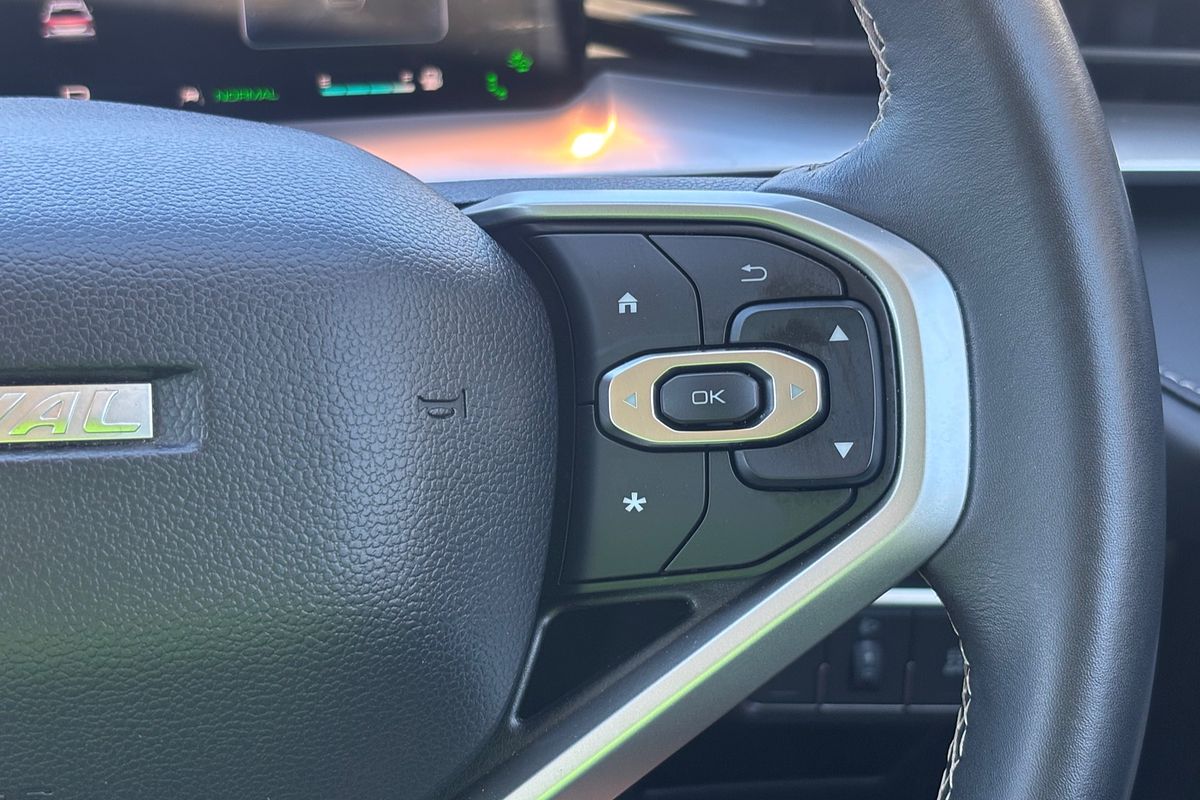 2023 GWM Haval H6 Lux Hybrid B01