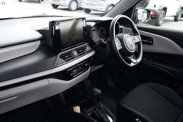 2025 Suzuki Swift Hybrid UZ