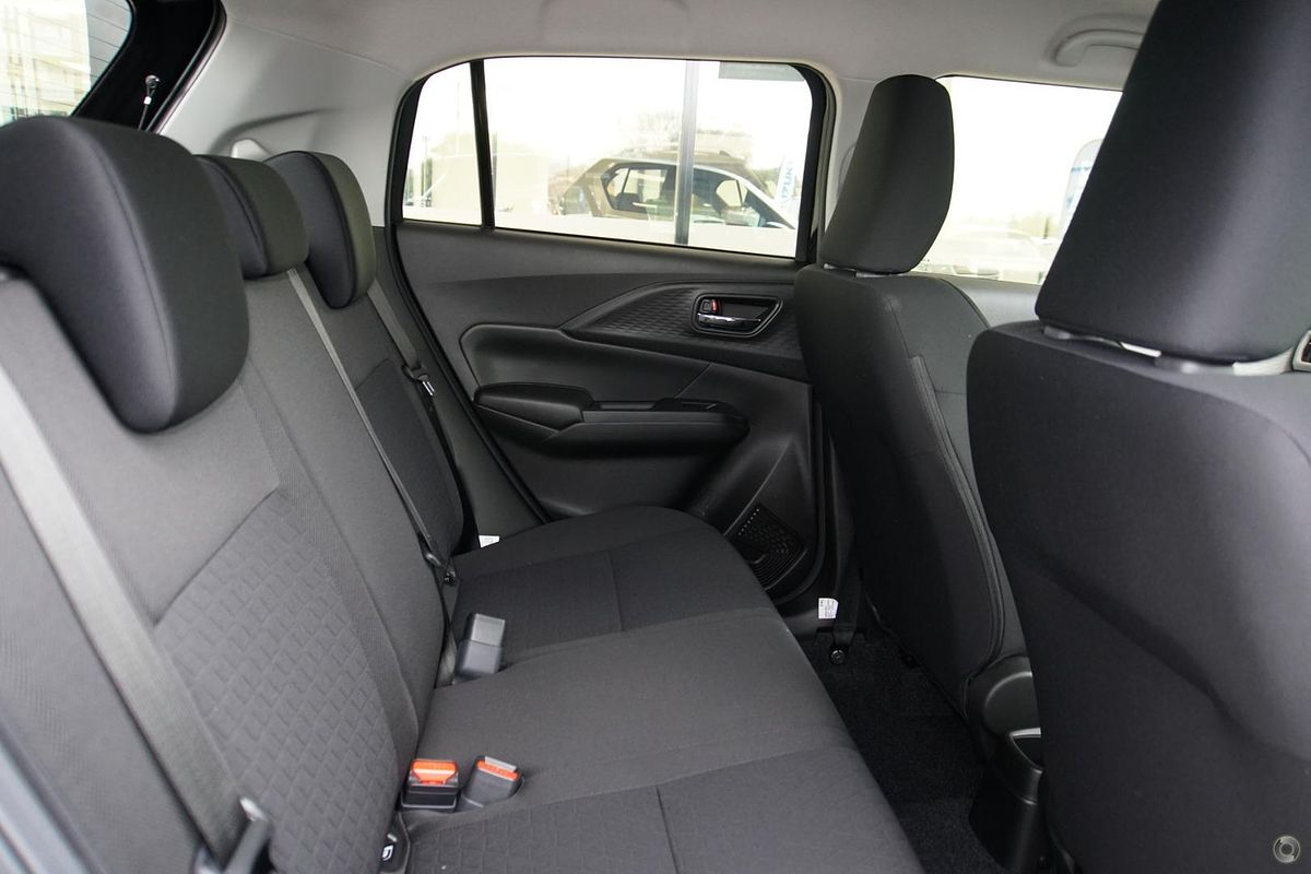 2025 Suzuki Swift Hybrid UZ