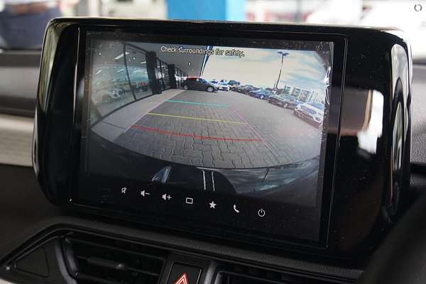 2025 Suzuki Swift Hybrid UZ