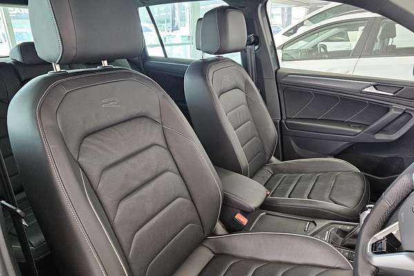 2022 Volkswagen Tiguan 162TSI R-Line 5N