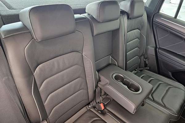 2022 Volkswagen Tiguan 162TSI R-Line 5N