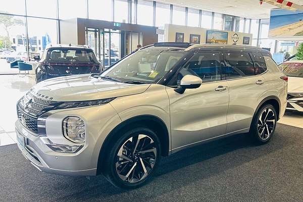 2024 Mitsubishi Outlander Exceed Tourer ZM