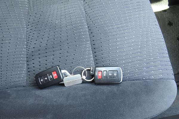 2012 Toyota Camry Hybrid H AVV50R