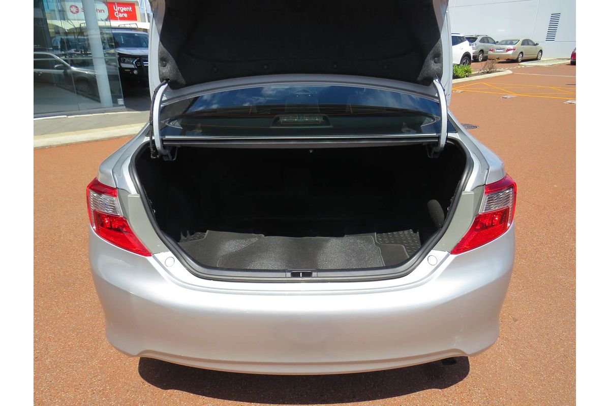 2012 Toyota Camry Hybrid H AVV50R