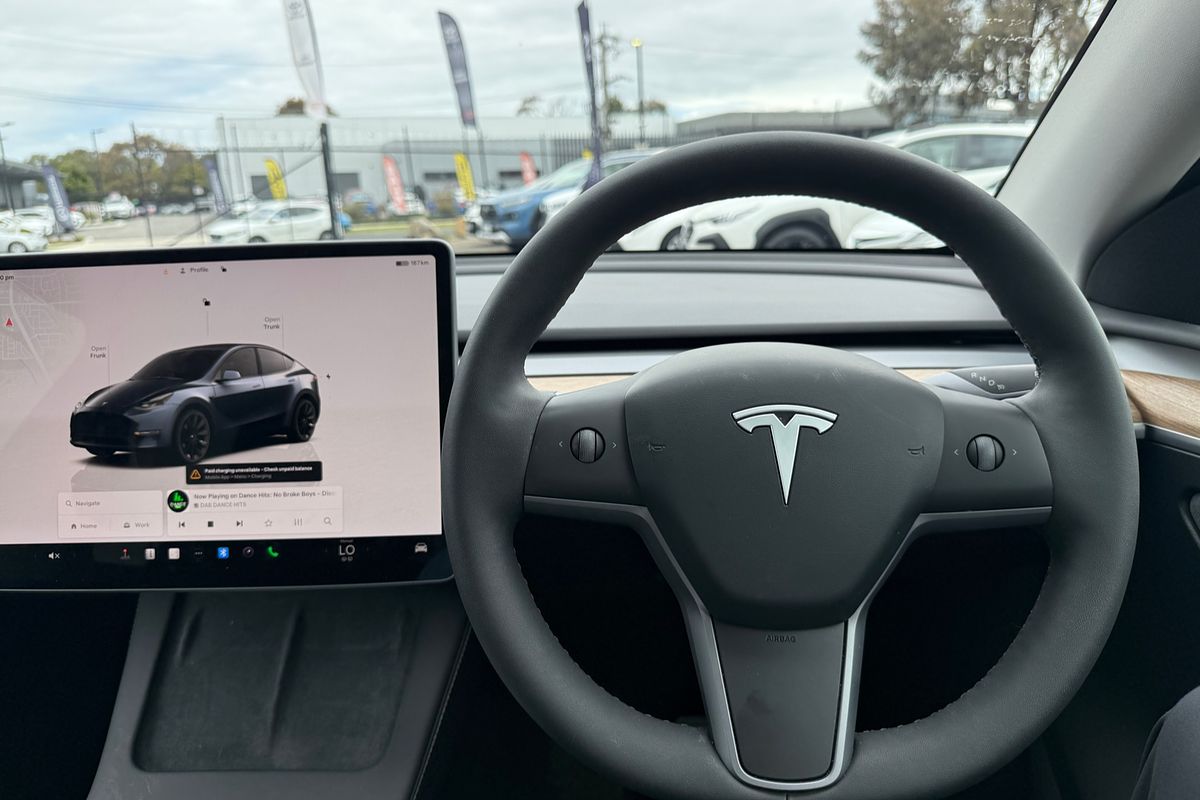 2024 Tesla Model Y REAR-WHEEL DRIVE MY24