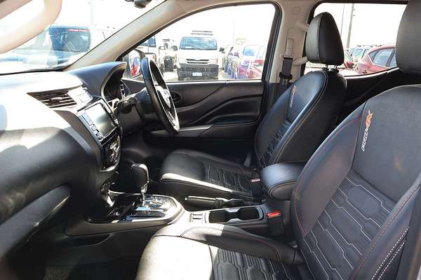 2023 Nissan Navara PRO-4X D23 4X4