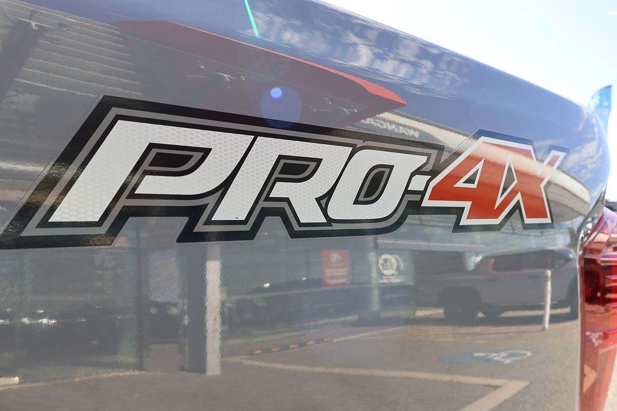 2023 Nissan Navara PRO-4X D23 4X4