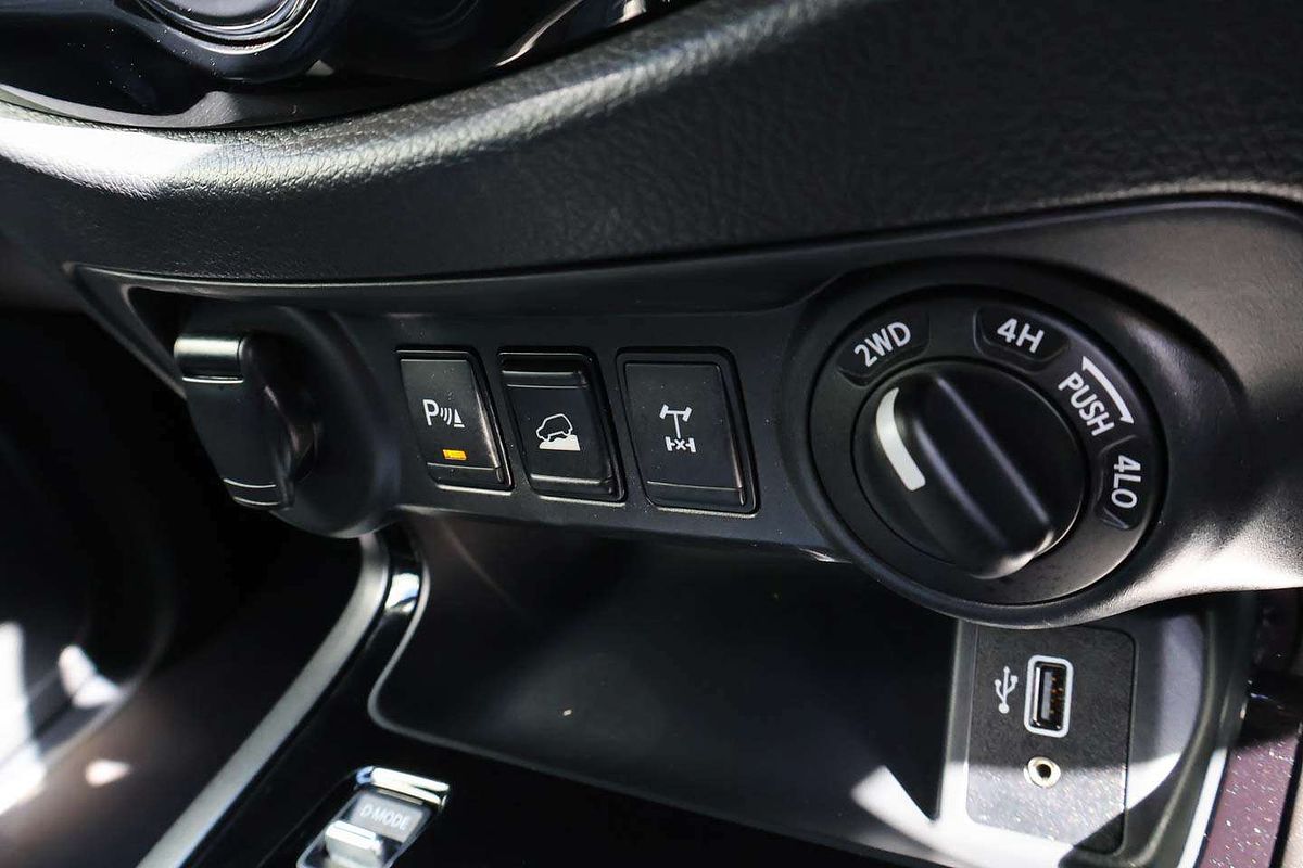 2023 Nissan Navara PRO-4X D23 4X4