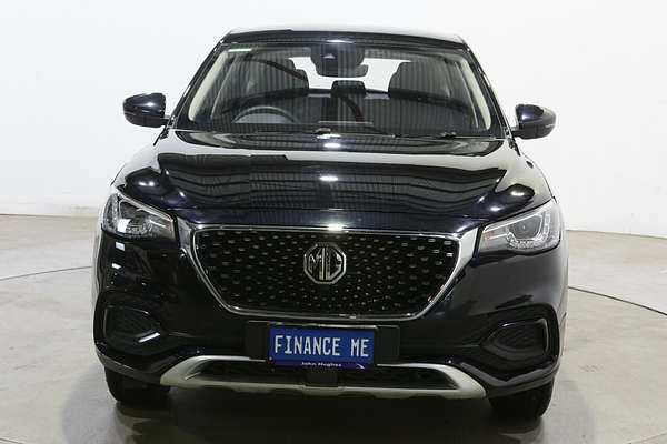 2022 MG HS Core SAS23