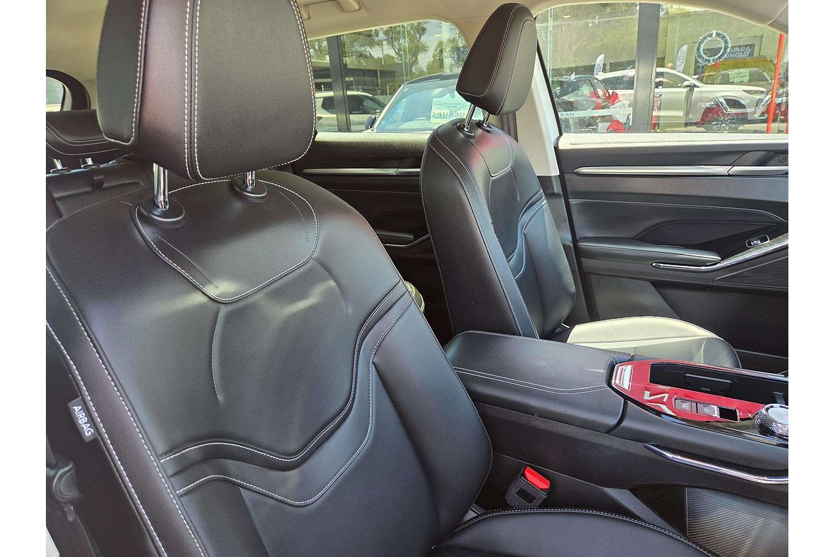 2023 GWM Haval H6 Lux B01