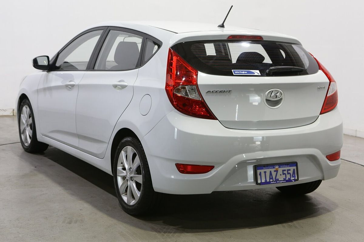 2019 Hyundai Accent Sport RB6