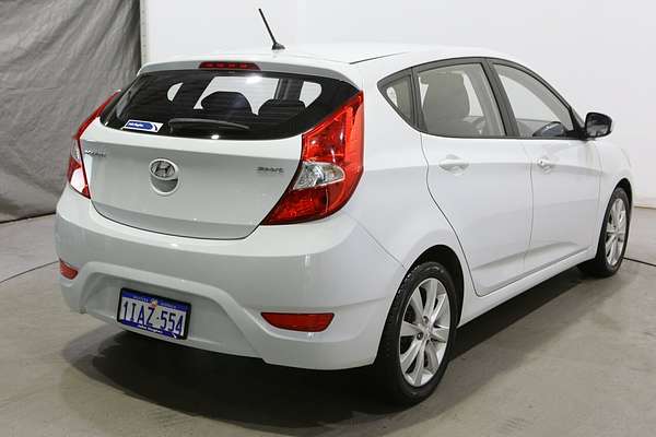 2019 Hyundai Accent Sport RB6