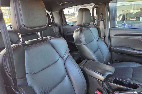 2022 Isuzu D-MAX X-TERRAIN 4X4