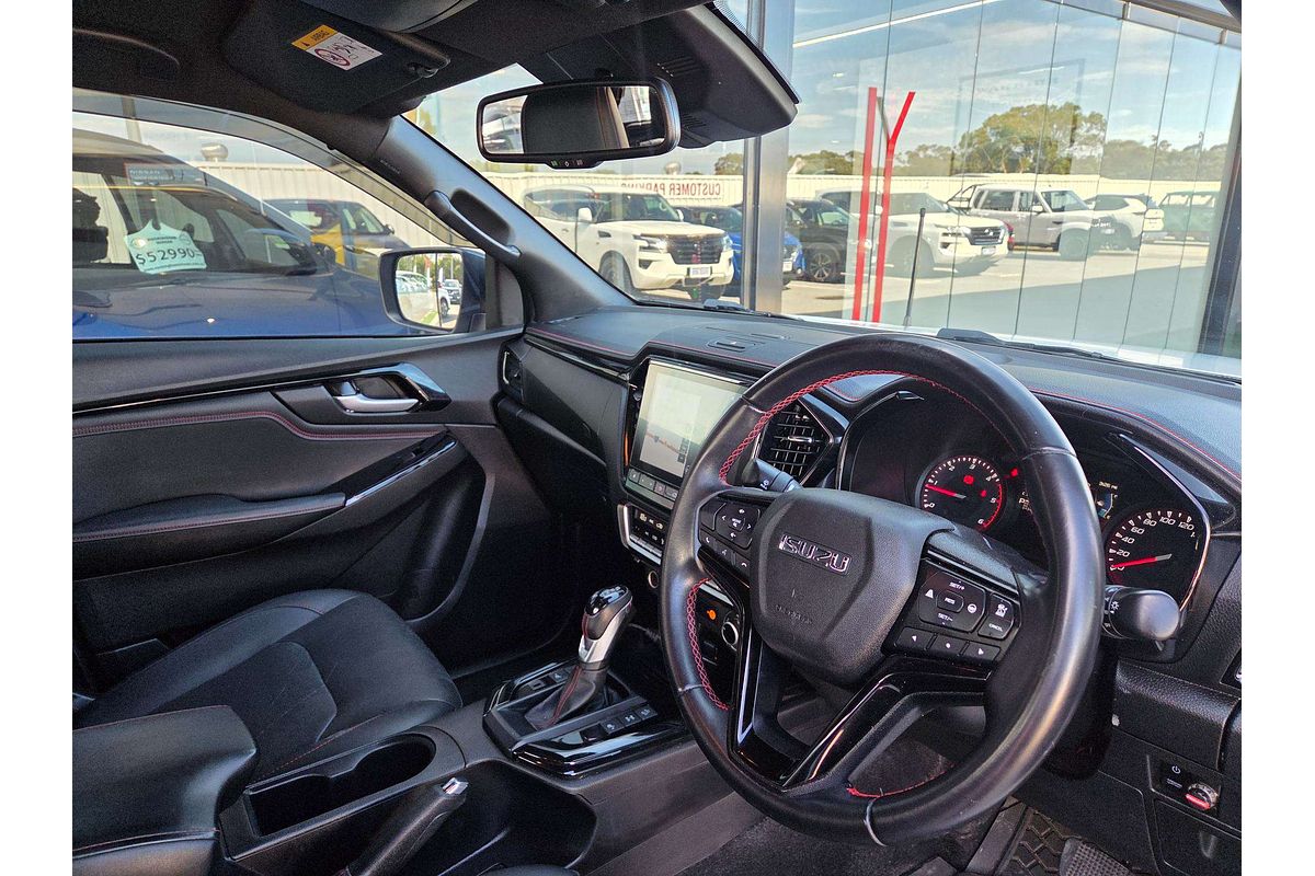 2022 Isuzu D-MAX X-TERRAIN 4X4
