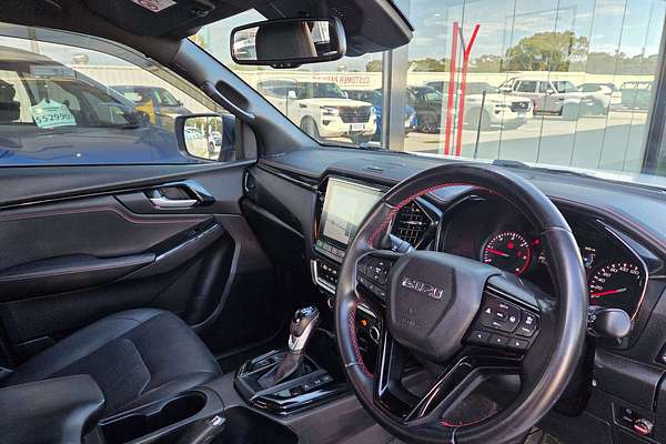 2022 Isuzu D-MAX X-TERRAIN 4X4