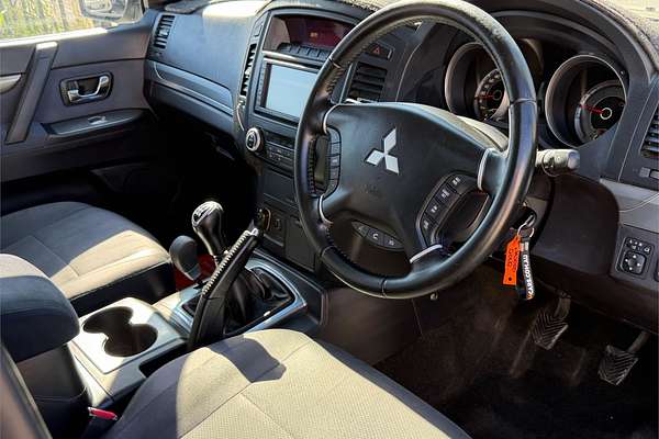 2010 Mitsubishi Pajero Activ NT