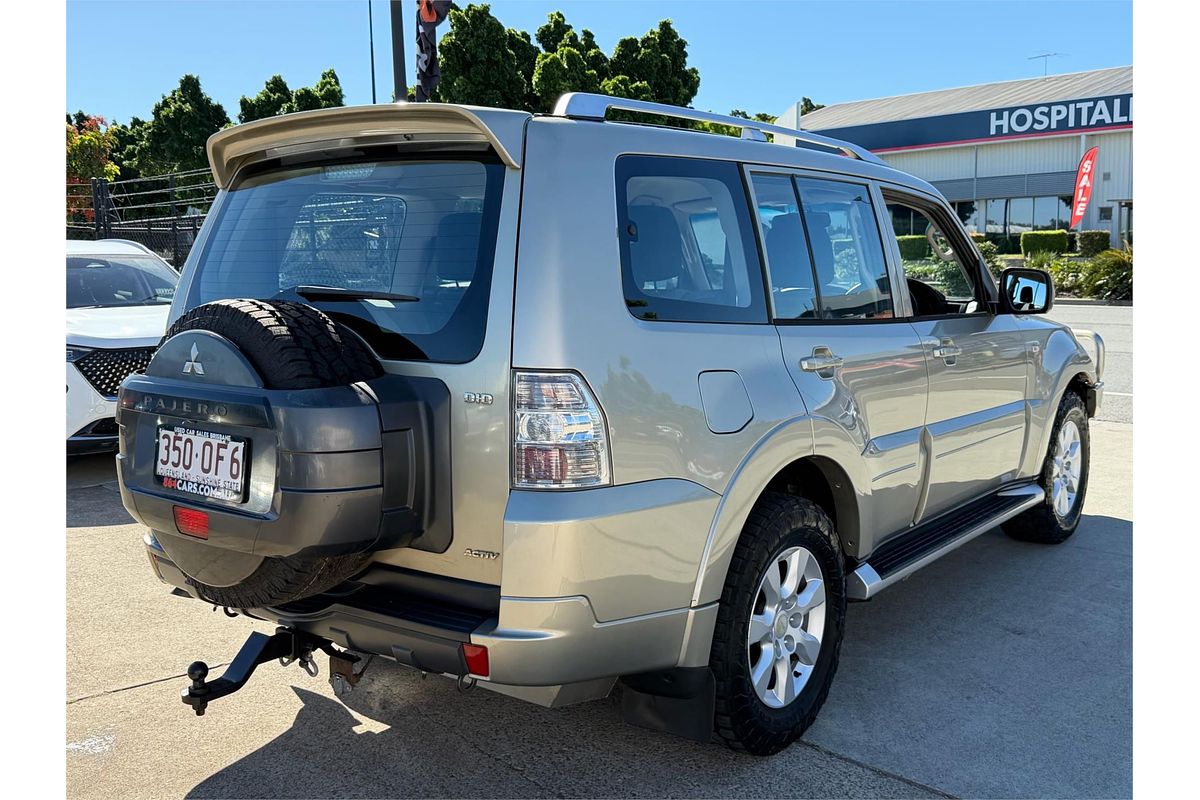 2010 Mitsubishi Pajero Activ NT