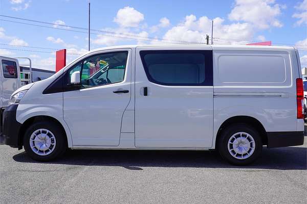 2025 Toyota Hiace GDH300R LWB