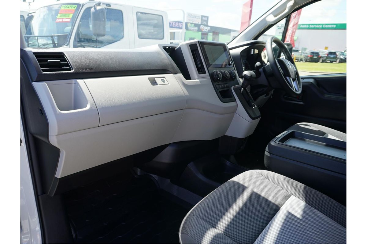 2025 Toyota Hiace GDH300R LWB