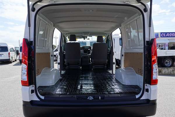 2025 Toyota Hiace GDH300R LWB