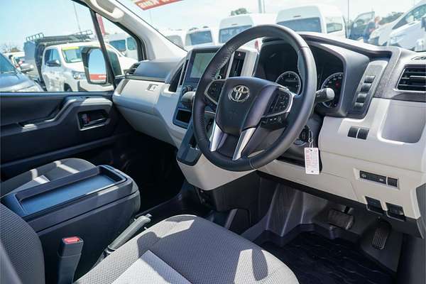 2025 Toyota Hiace GDH300R LWB