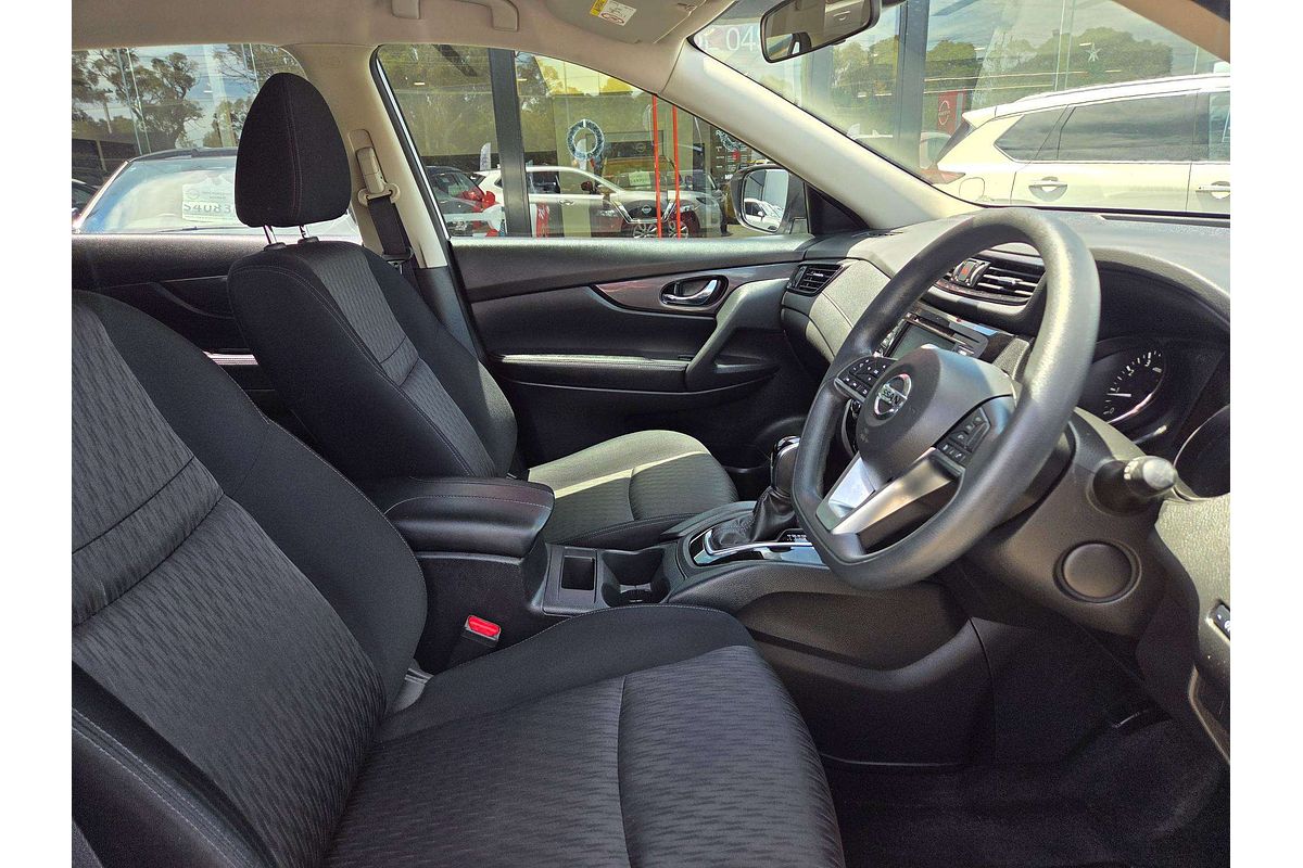 2021 Nissan X-TRAIL ST T32