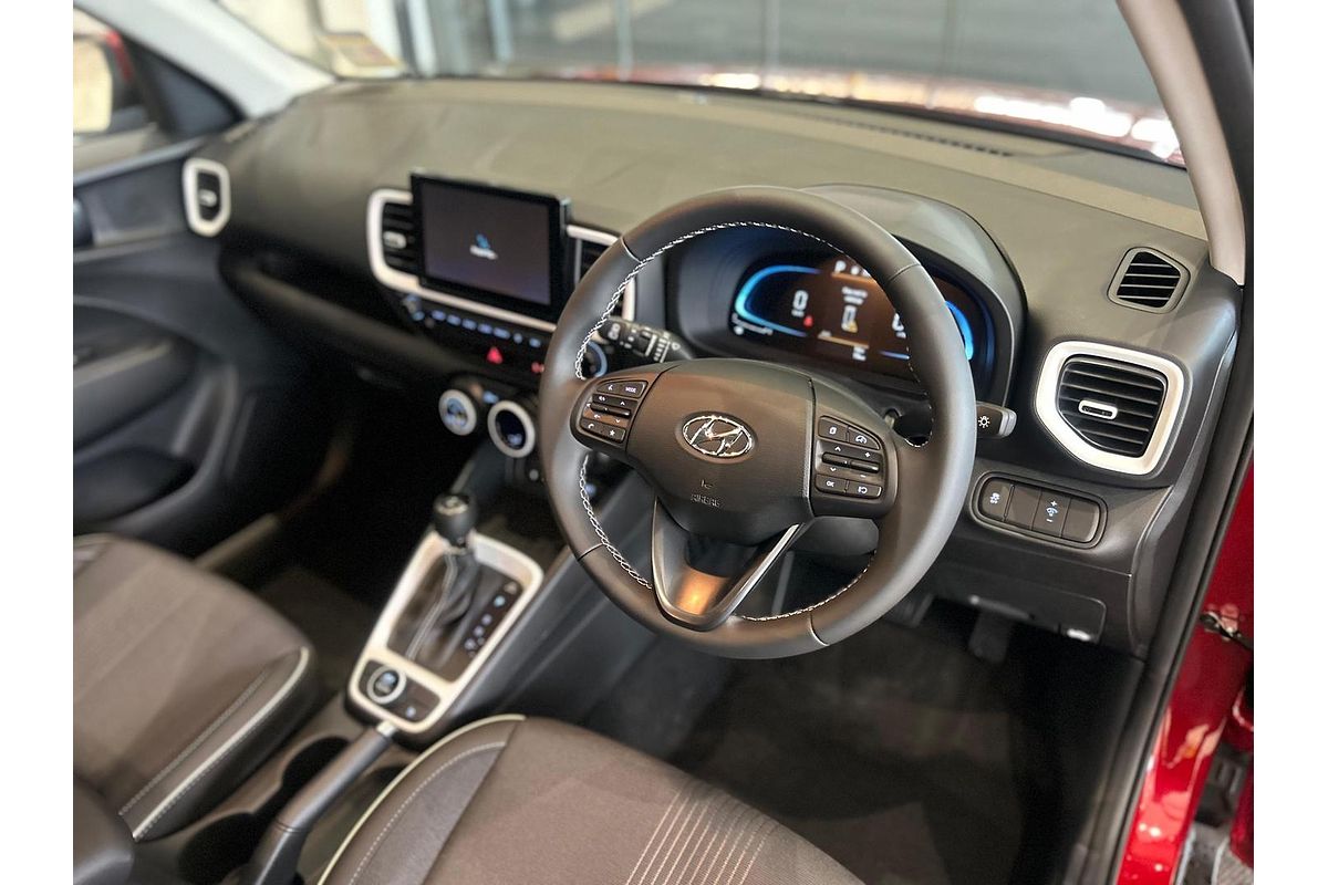 2025 Hyundai Venue Elite QX.V5