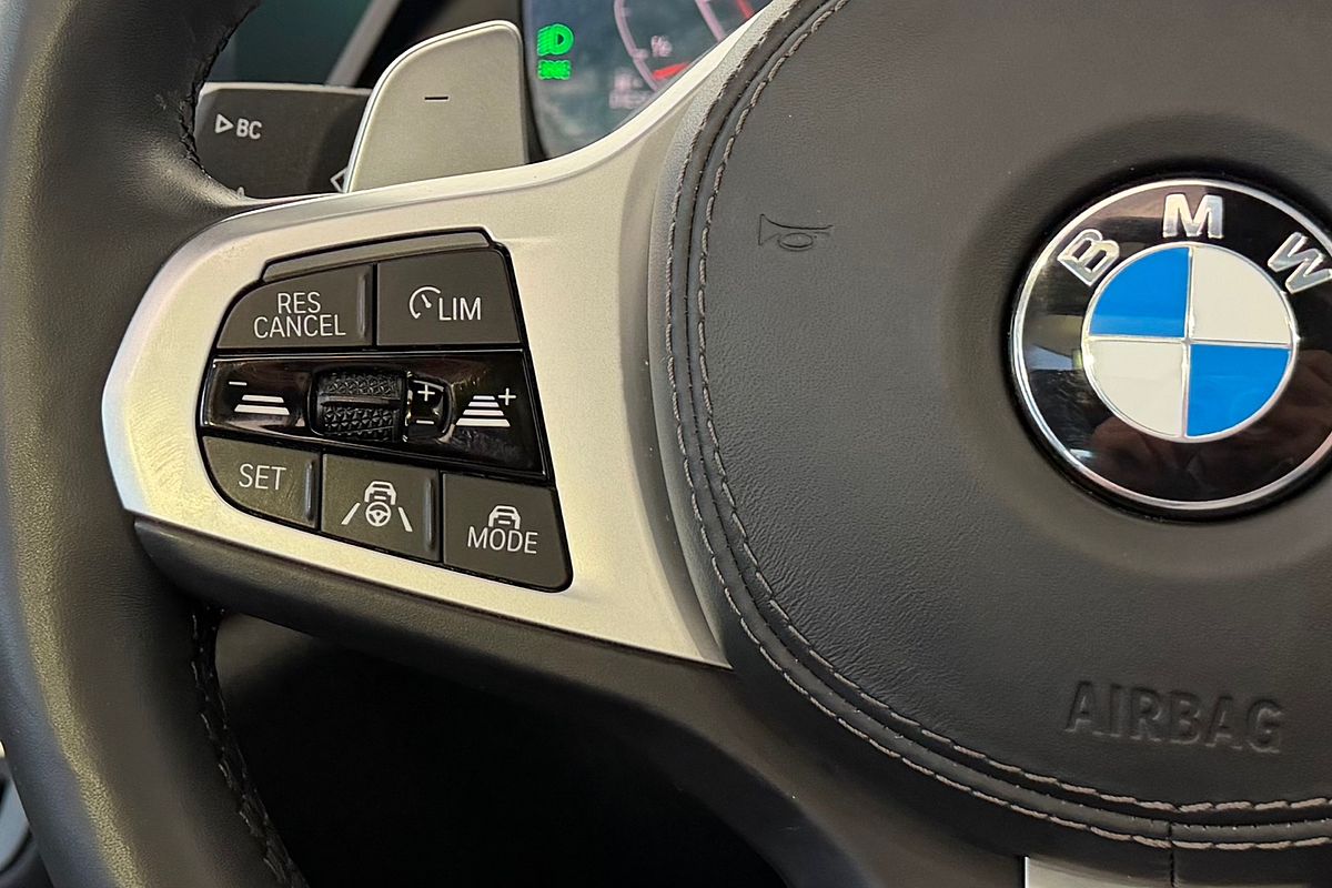 2020 BMW X7 xDrive30d M Sport Dark Shadow Edition G07