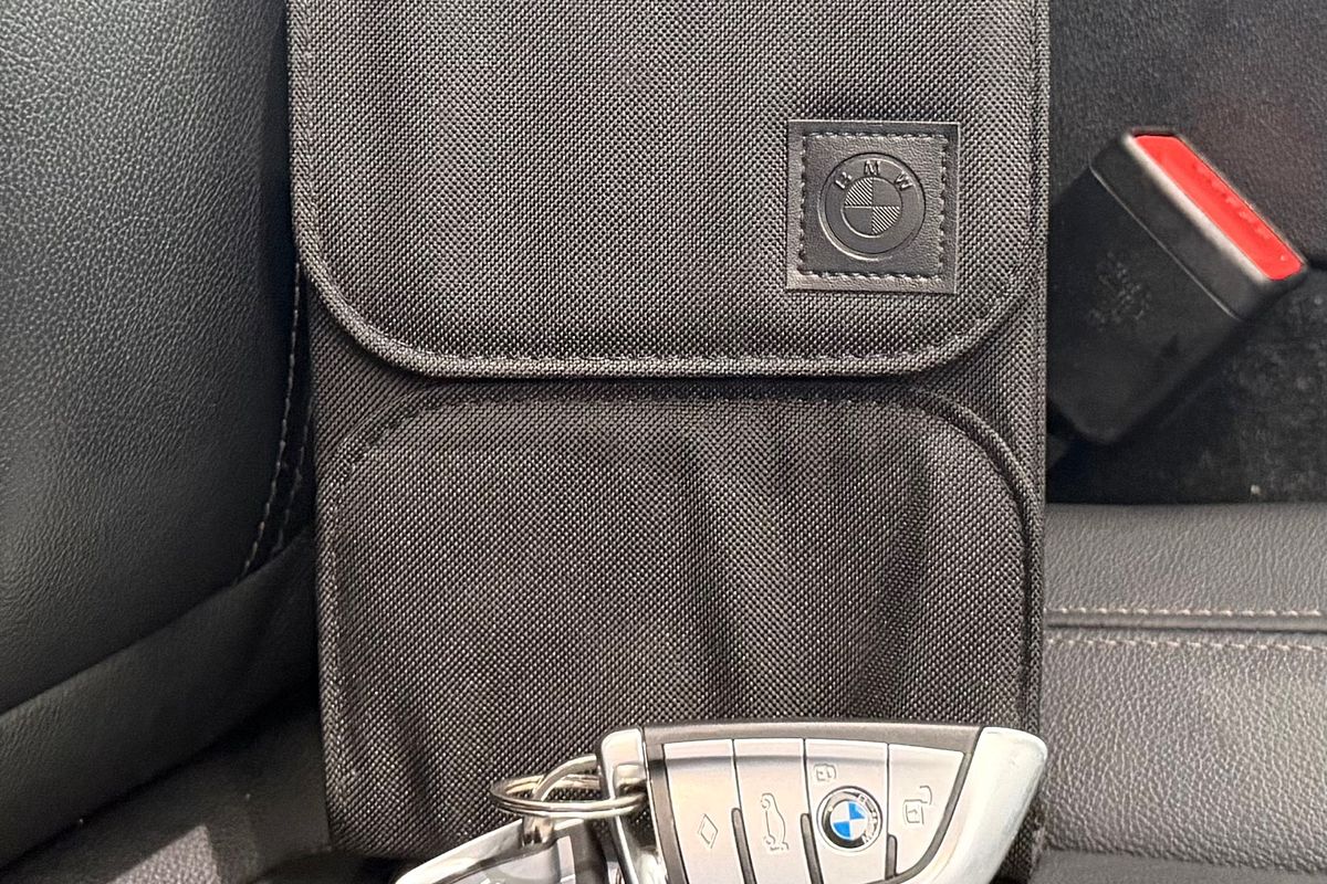 2020 BMW X7 xDrive30d M Sport Dark Shadow Edition G07