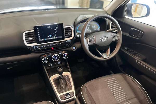 2025 Hyundai Venue Elite QX.V5