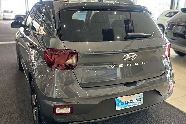 2025 Hyundai Venue Elite QX.V5