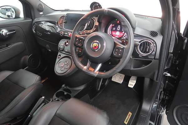 2021 Abarth 595 Scorpioneoro Series 4