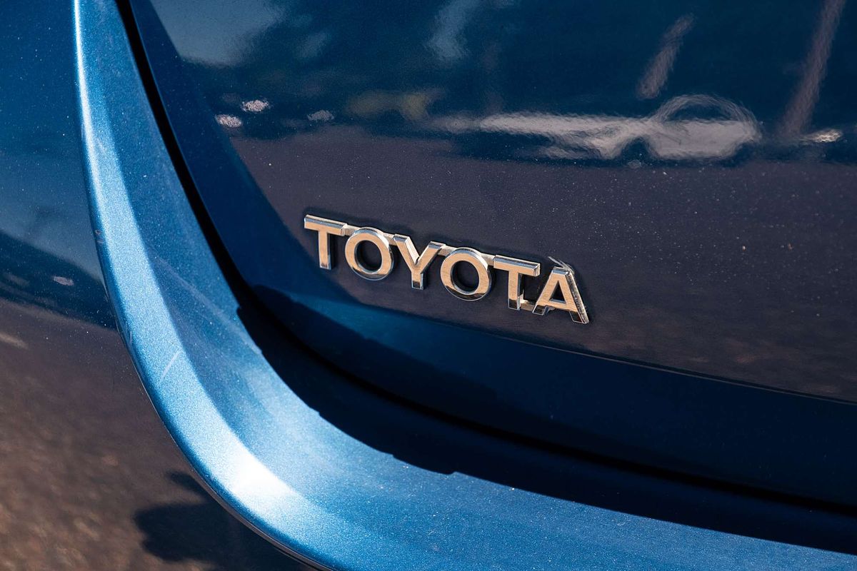 2013 Toyota Corolla Ascent Sport ZRE182R