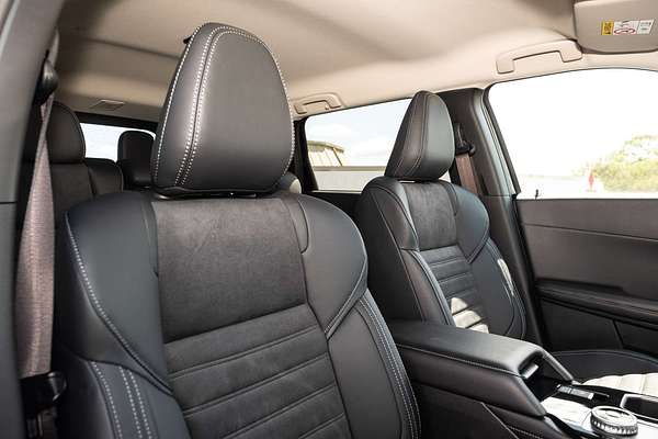 2025 Mitsubishi Outlander Aspire ZM