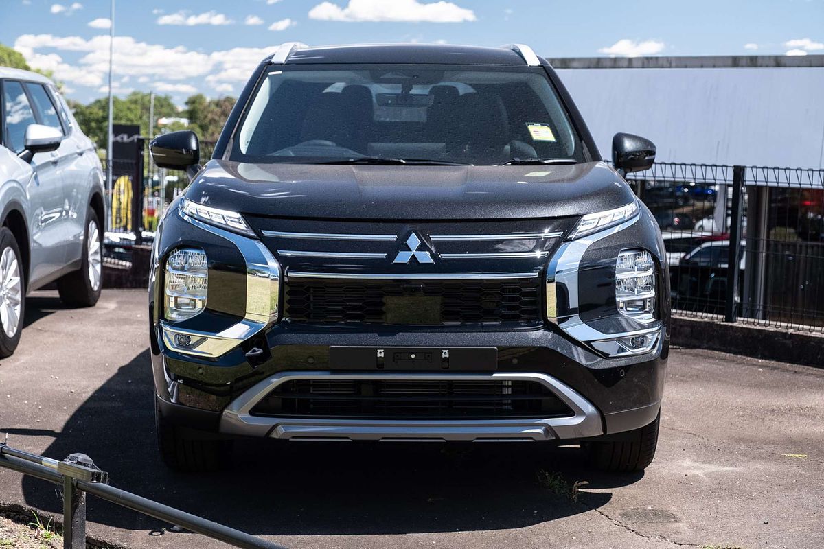 2025 Mitsubishi Outlander Aspire ZM