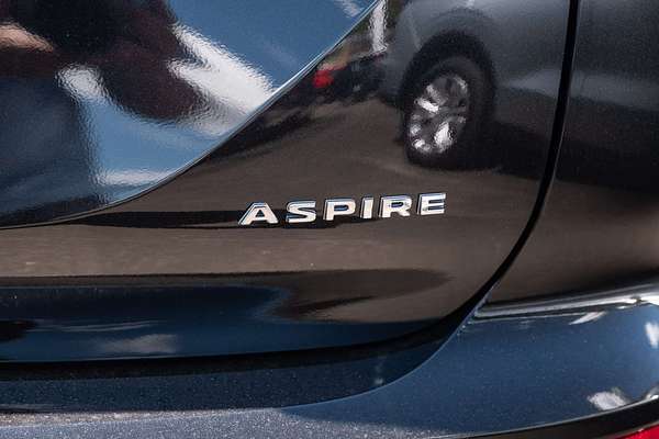 2025 Mitsubishi Outlander Aspire ZM