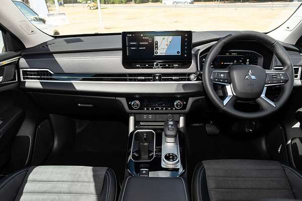 2025 Mitsubishi Outlander Aspire ZM