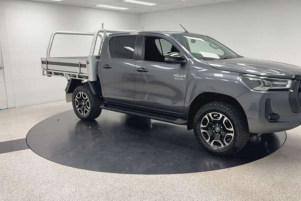 2020 Toyota Hilux SR5 GUN126R 4X4