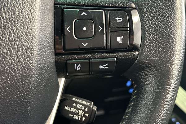 2020 Toyota Hilux SR5 GUN126R 4X4