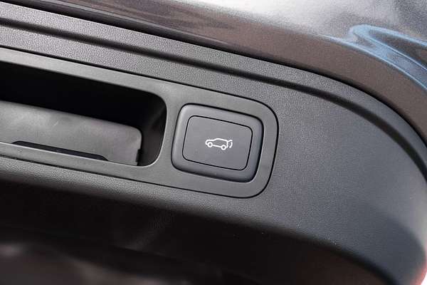 2025 MG MGS5 EV Essence 62 ZS3EM