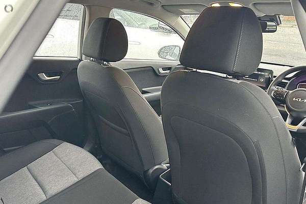 2024 Kia Stonic S YB