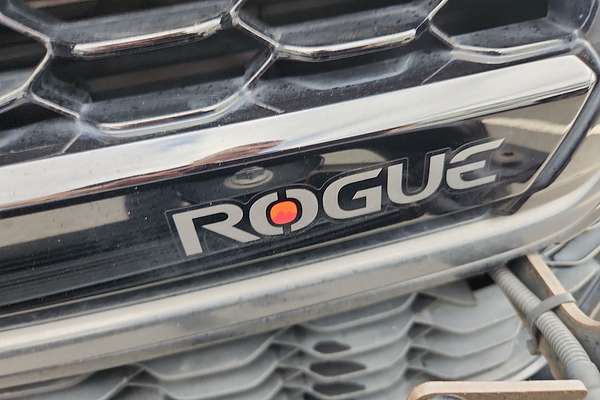 2019 Toyota Hilux Rogue GUN126R 4X4