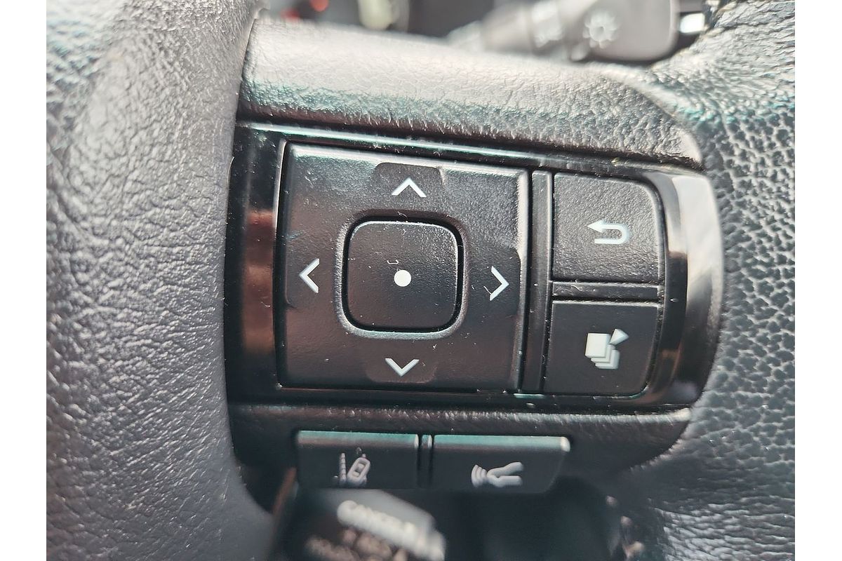 2019 Toyota Hilux Rogue GUN126R 4X4