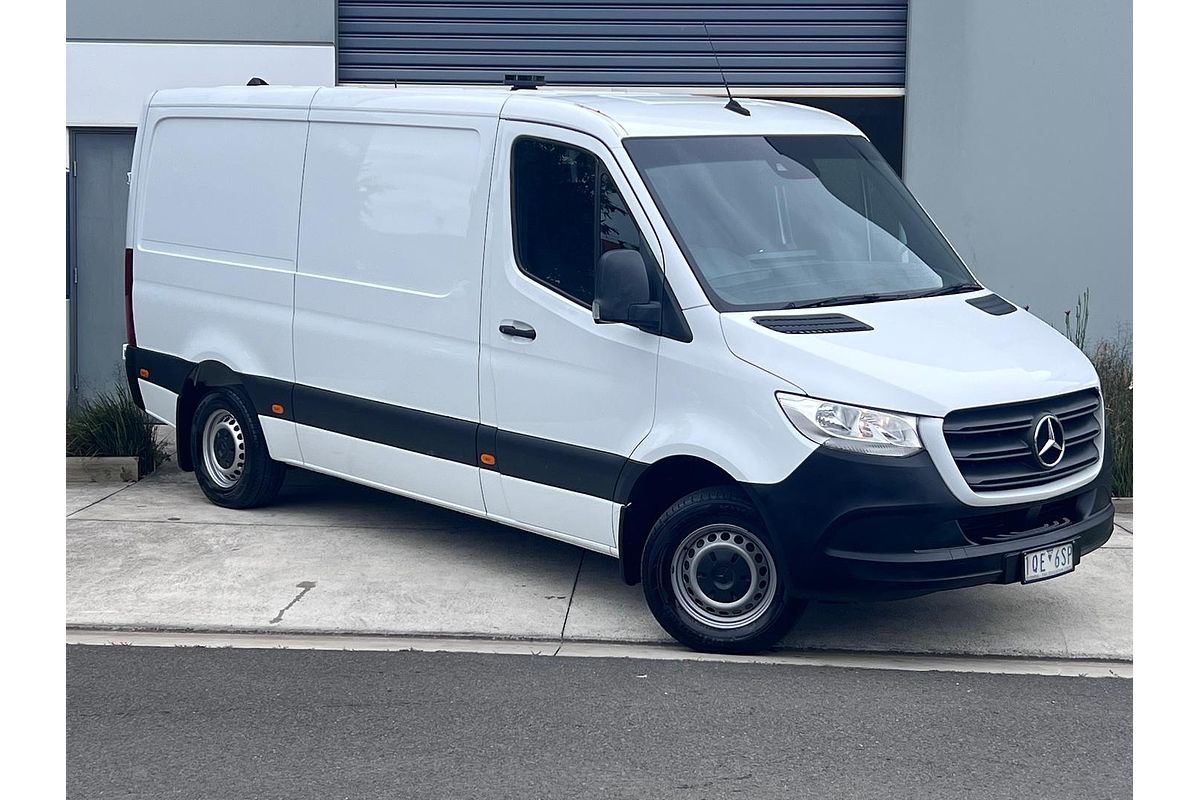2019 Mercedes-Benz Sprinter 314CDI VS30 MWB Low Roof