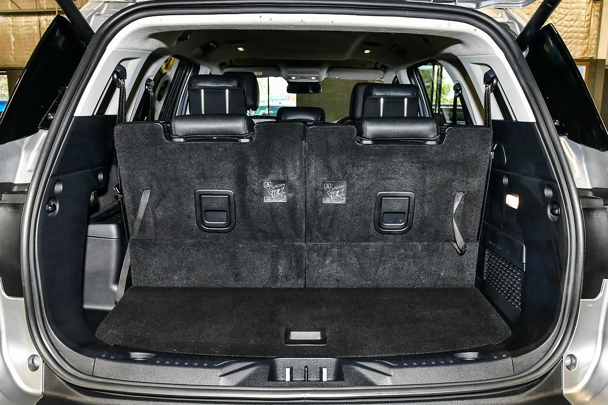 2025 Ford Everest Trend 2.0L